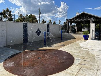 Splash pad